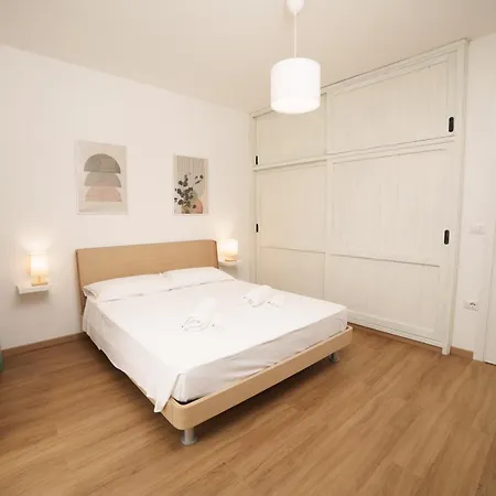 Holiday home Casa Rosy *